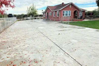 Image de Cheerful cozy secured ranch style close 99 freeway&famous food restaurants