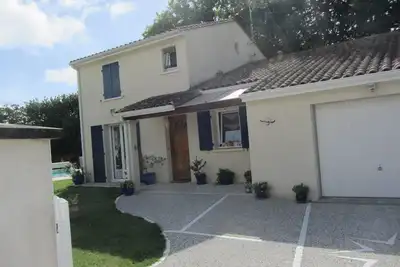 Image de Villa dans impasse tranquille Ă 500 m centre ville Saint-Georges De Didonne