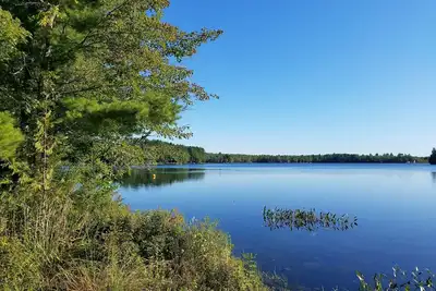 Image de Lakefront Maine Home - year round