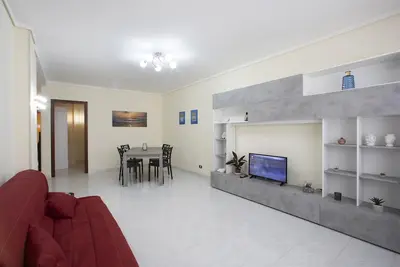 Apartment within walking distance of the sea