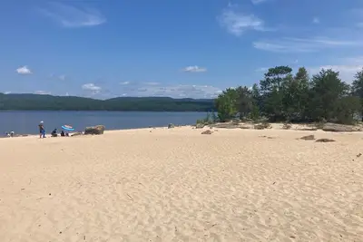 Image de Quiet oasis close to a beautiful beach