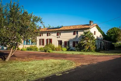 Image de Charming, delightful house with pool in south-west France