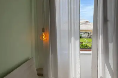 Image de Relaxing villa with terrace and garden - Procida center - Quartiere Chiaiolella