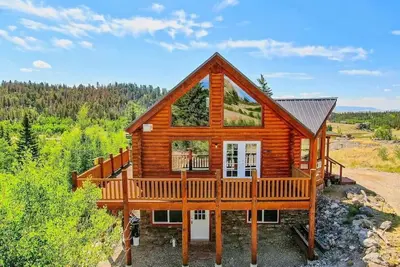 Image de Stunning 2 Bedroom 1. 5 Bath Cabin on 3. 5 Acres