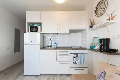 Appartement de vacances 'Acogedor Y Vistas Al Mar' avec vue sur la mer, terrasse privée et Wi-Fi