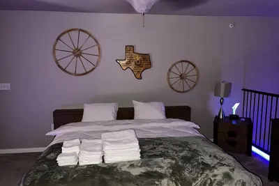 Image de Vrbo is stupid and wont let us delete this property, it is Not Available anymore