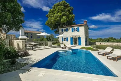 Image de Villa Lenka for 2 persons with pool, large garden, barbecue private parking