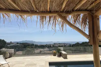 Image de La Mer Plein les Yeux! Une maison de charme, un emplacement idéal.