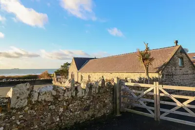 Image de The Coach House, pet friendly, with open fire in Broad Haven