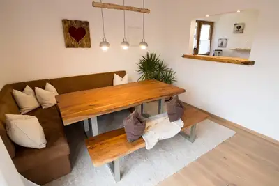 Image de Vacation apartment \"Rauschbergblick\" with balcony, two bedrooms, dogs welcome