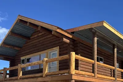 Image de Streamside Cabin by the Madison River in Sw Mt sleeps 6