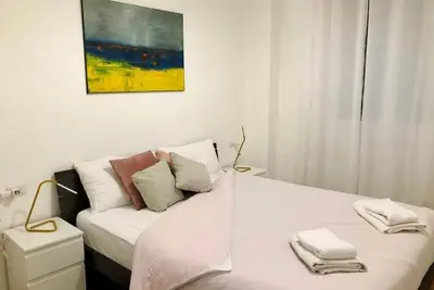 Image de Gemütliche Zweizimmerwohnung mit Kleinem Garten