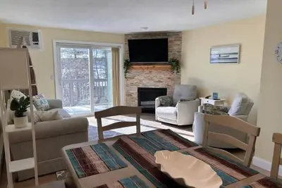 Image de Relaxing Winnipesaukee Condo!