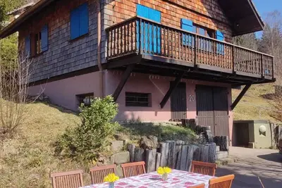 Image de Chalet L'envolée Bleue, Ruhig Gelegen, See zu Fuß Erreichbar