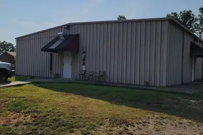 Image de Pet friendly lodge, great for gatherings. 15mins from state park