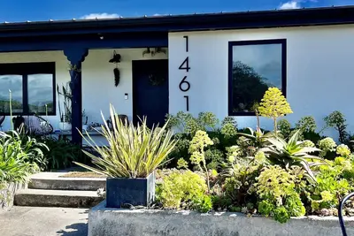 Image de Cozy Surf Ranchita with Unique Character, Hot Tub & Sauna