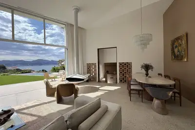 Image de A 250m de la mer, Vue Panoramique Mer, derrière un parc, maison méditerranéenne!