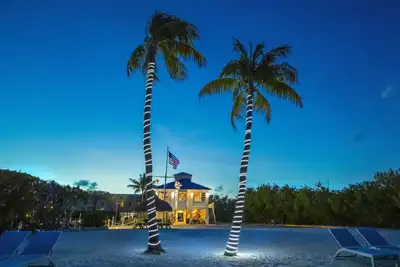 Image de Turtles Nest 2 Beach, Pool, Restaurant 2bed 2bath