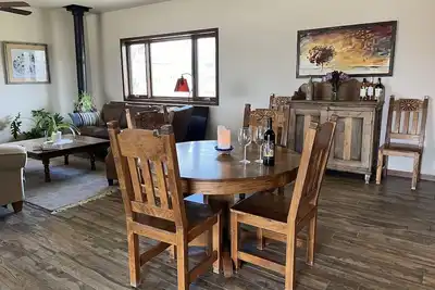 Image de Remote Arizona Vineyard Peace & Solitude in Cozy Barn