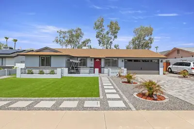 Image de 4 bd Retreat: Hot Tub, Game Room, Putting Green