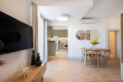 Image de Rivoli Luxury Apt in Liston Square by Keyplanner