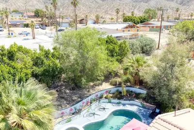 Image de Hollywood-Inspired Pool\/Spa\/Golf near Palm Springs