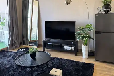Image de Cozy Modern Condo near Clark Airport
