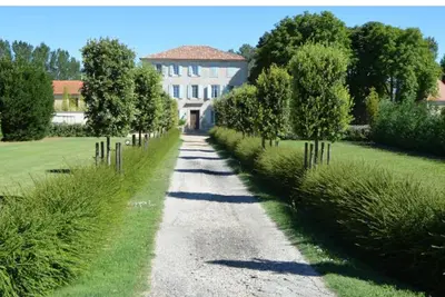 Image de \"La maison des Anges\" au coeur de la Provence