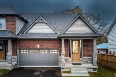 Image de Bright, Clean & Quiet • mins to Downtown & Beach