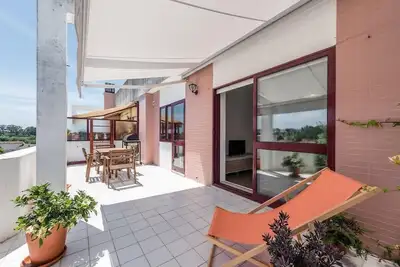 Image de Appartement sur la Mer et dans la Ville