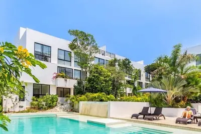 Relaxing Escape | 3 Pools | Gym | Rooftop Lounge