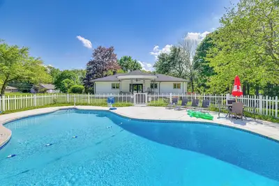 Image de Game Room & Hot Tub! Cresco Family Home