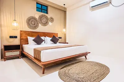 Image de The Neylipz Cozy villa with 65\" flat Tv with Ps5, outdoor Jacuzzi and Kitchen