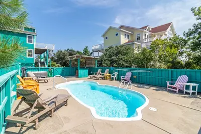 Image de Pet-friendly oceanside Corolla home w/ private pool & hot tub!