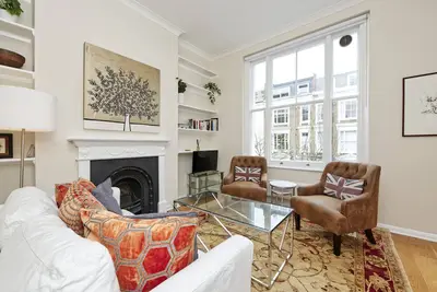 Image de Flying The Flag For Earl's Court by UnderTheDoormat