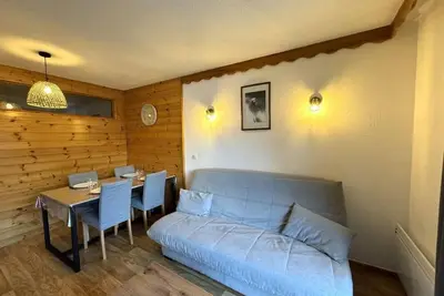 Image de À 50m des pistes de ski, 2ème étage, piscine, balcon, casier à ski, 33m², Les Orres
