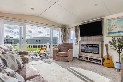 Image de Pass the Keys | Charming Chalet at Lakeside Park