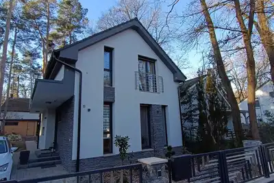 Image de Dein Ruhiges Traumhaus in Tata, in See- und Golfplatznähe für max 8 Gäste