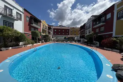 Siam Park, Volcán Teide, Playa, Montaña, Restaurantes, Piscinas, Supermercados
