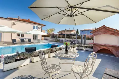 Image de Villa Berg Ii - Pool, Game Room, Trampoline