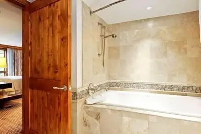 Image de St. Regis Resort & Spa Concierge, Spa-Sauna