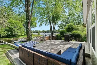 Image de Commerce Cove Cottage - Quiet Lake Retreat, Pet-Friendly!