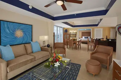 Image de 3/3 Bedroom Suite Divi Aruba Phoenix Beach Club Rw