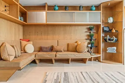 Image de 5 Bdrm City Oasis - Indoor Pool