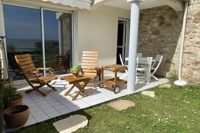 Agréable appartement avec vue mer dans une résidence au calme à Saint Cast le Guildo