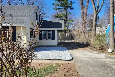 Image de Spacious home away from home