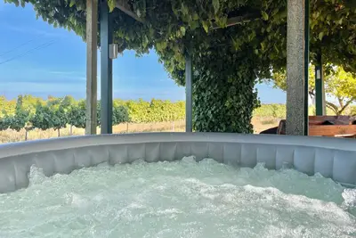 Image de Petite maison 'Casa Trincadeira' avec vue sur les montagnes, terrasse privée et climatisation