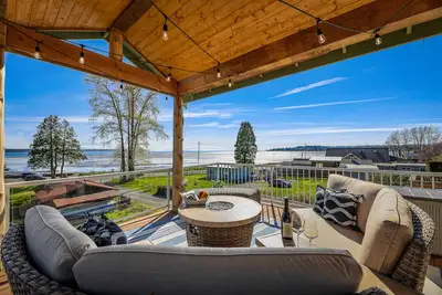 Image de Welcome to the Perch. The epitome of Birch Bay, Wa beach living!