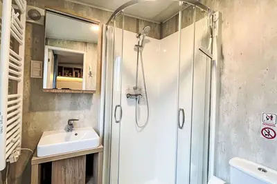 Image de Agréable appartement dans une maison de vacances avec climatisation, Wifi, Tv, terrasse et parking