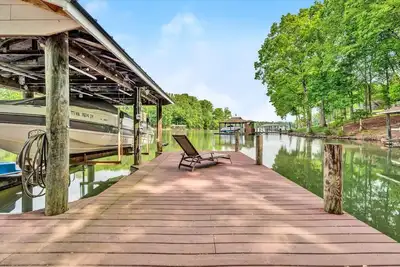 Image de Something Special - Firepit / Game/Movie Room / Dock